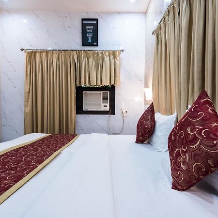 Oyo 1781 Hotel Panchratna Panvel Dış mekan fotoğraf