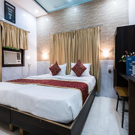 Oyo 1781 Hotel Panchratna Panvel Dış mekan fotoğraf